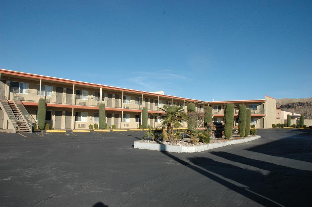 Econo Lodge Hurricane Zion Park Area Eksteriør billede