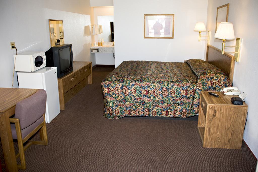 Econo Lodge Hurricane Zion Park Area Eksteriør billede