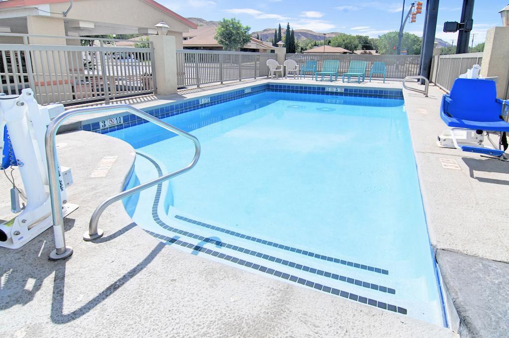 Econo Lodge Hurricane Zion Park Area Eksteriør billede