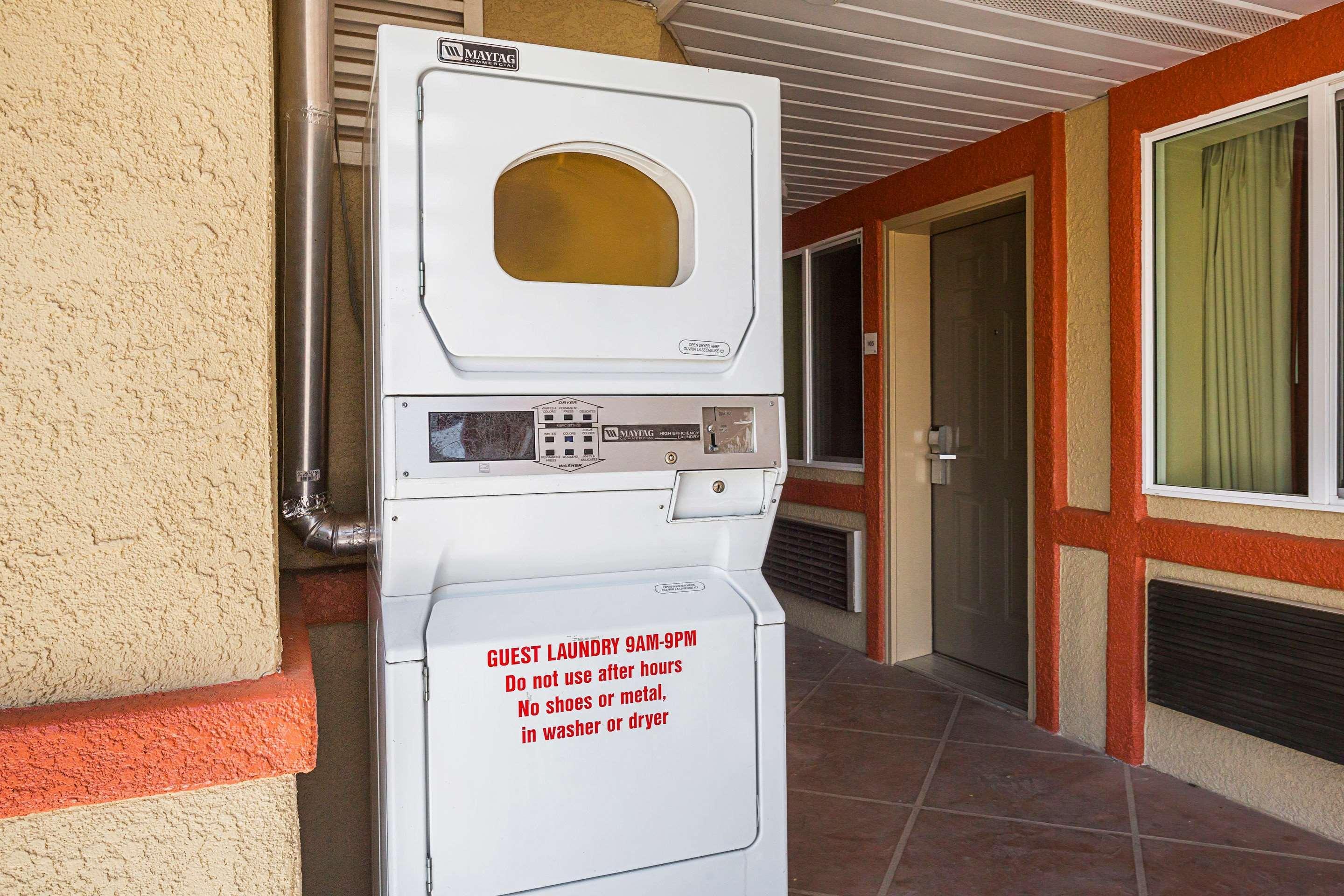 Econo Lodge Hurricane Zion Park Area Eksteriør billede