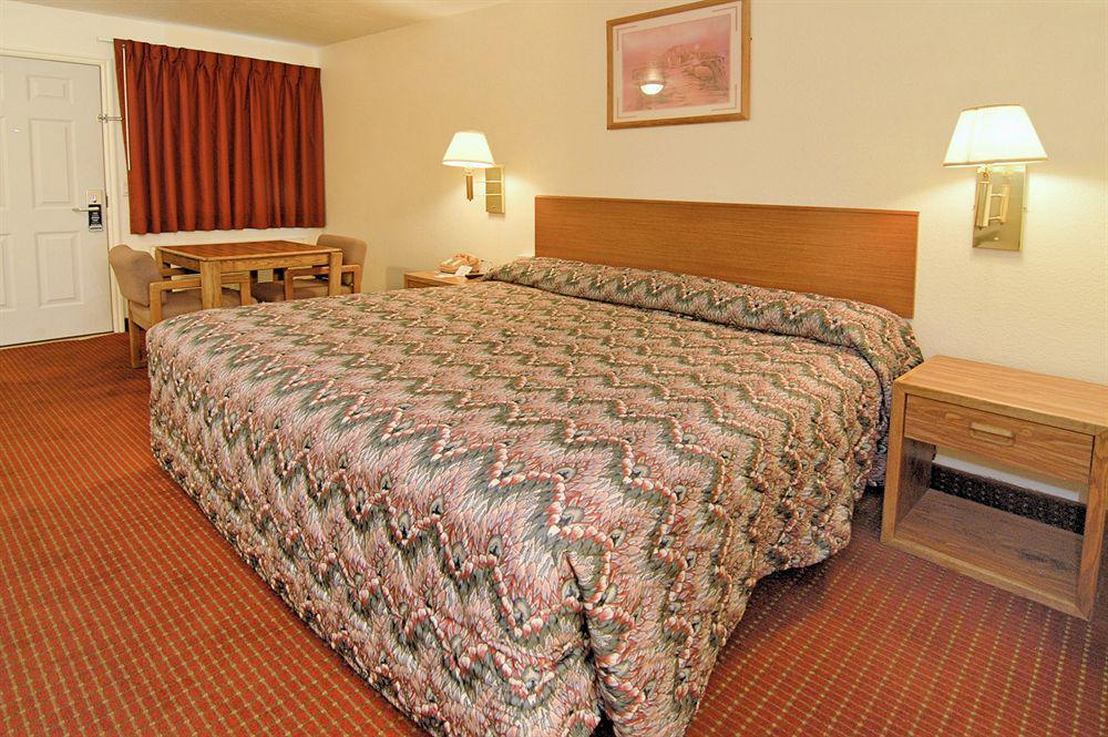 Econo Lodge Hurricane Zion Park Area Eksteriør billede